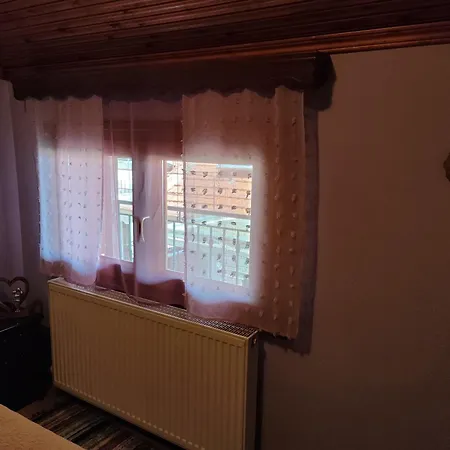Semesterbostad Guest House Elatochori *