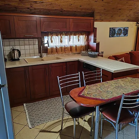 Guest House Elatochori Semesterbostad *
